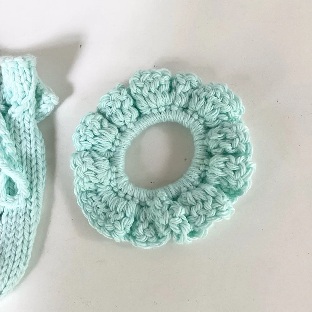 Hand Crafted Soap Saver Bag Hair Scrunchy Bath Essential Cotton Mint Green